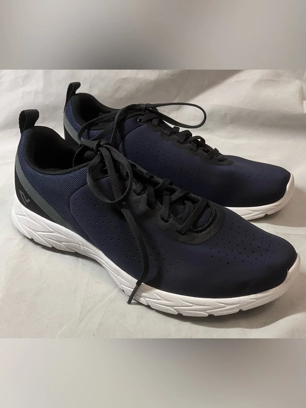 Women's Vionic Stride Purple Lightweight Athletic Sneakers